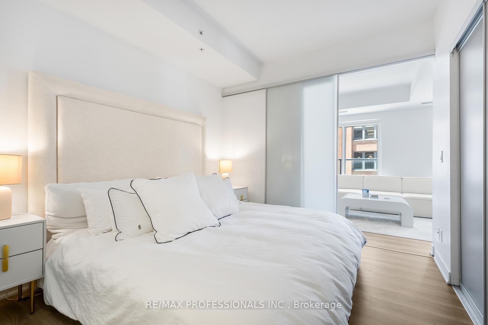 30 Nelson Street, Unit 325 thumbnail 25
