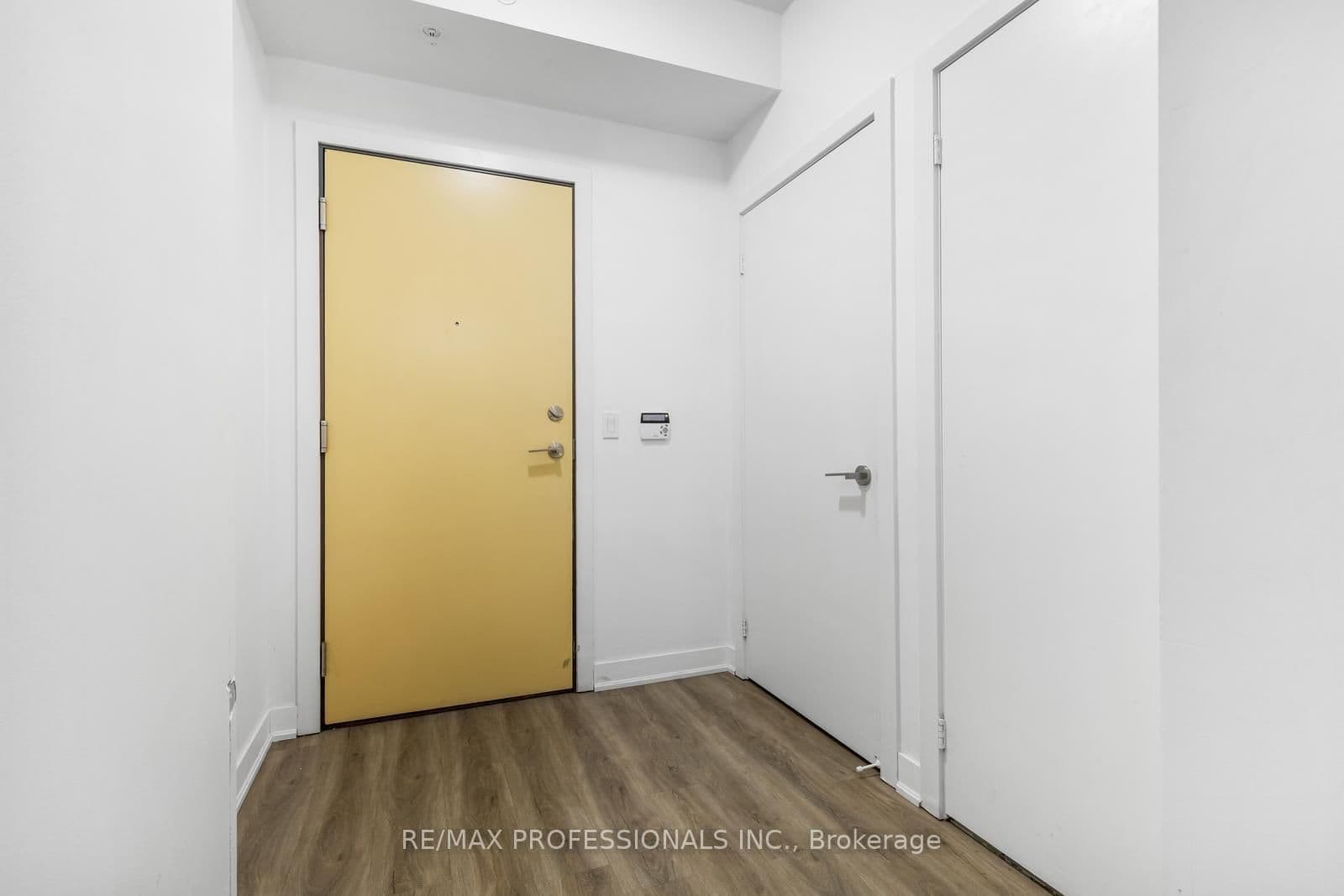 30 Nelson Street, Unit 325 thumbnail 3