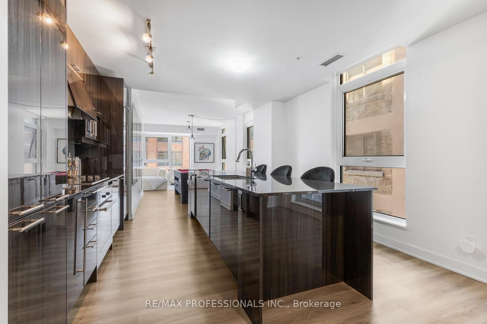 30 Nelson Street, Unit 325 thumbnail 6