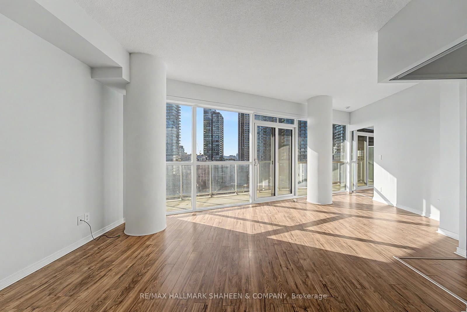 352 Front Street W, Unit 1815 thumbnail 11