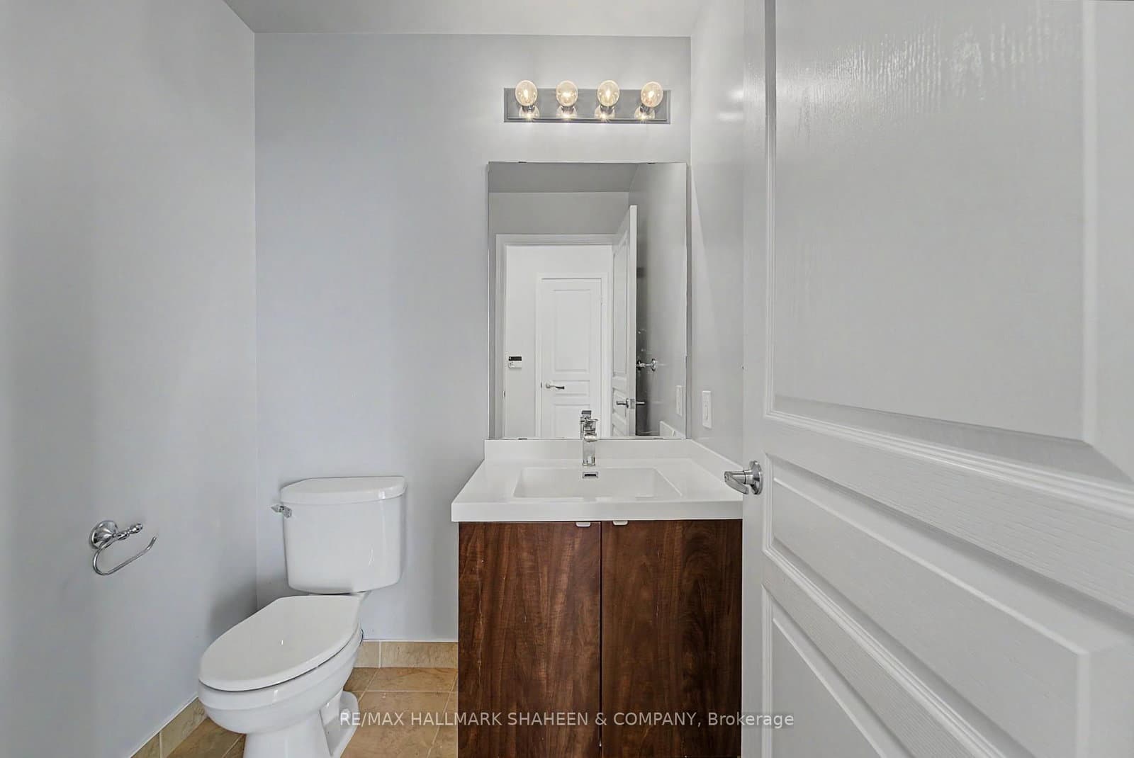352 Front Street W, Unit 1815 thumbnail 5