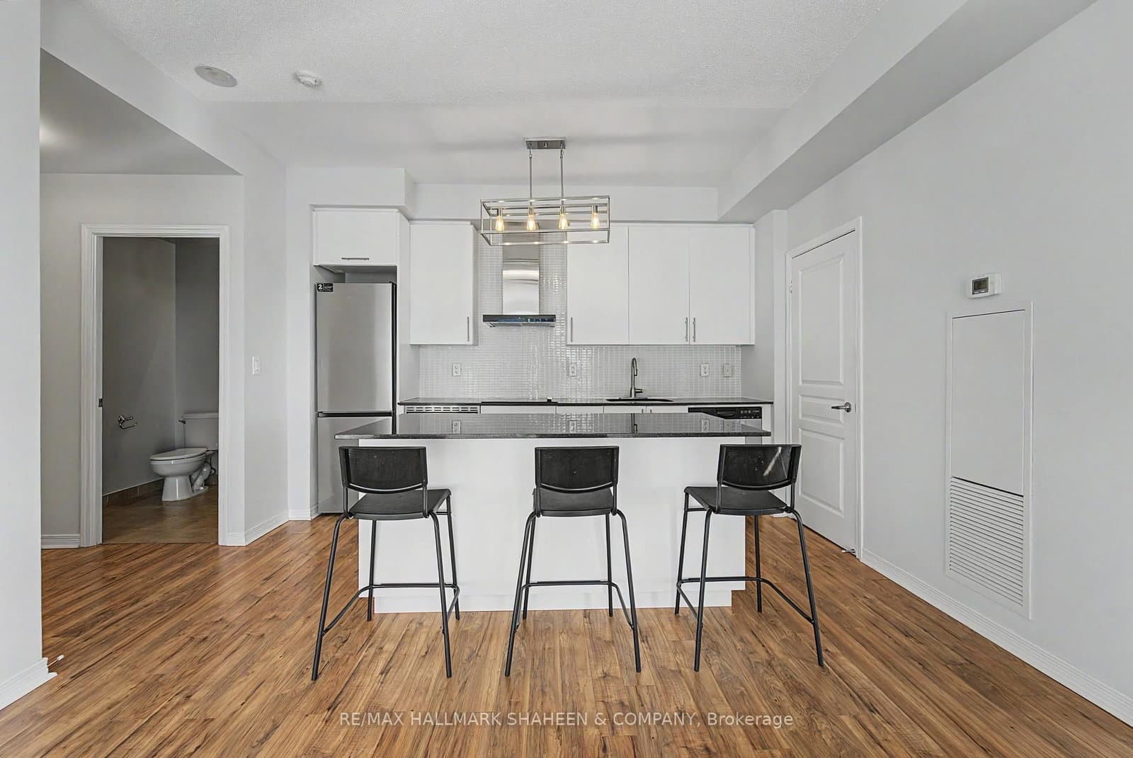 352 Front Street W, Unit 1815 thumbnail 6