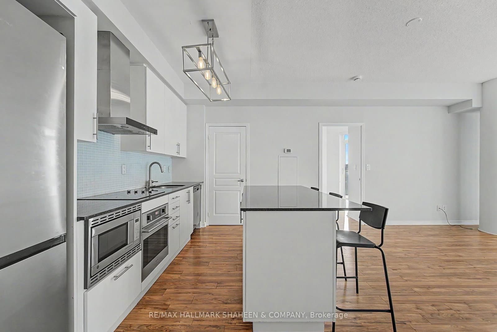 352 Front Street W, Unit 1815 thumbnail 9