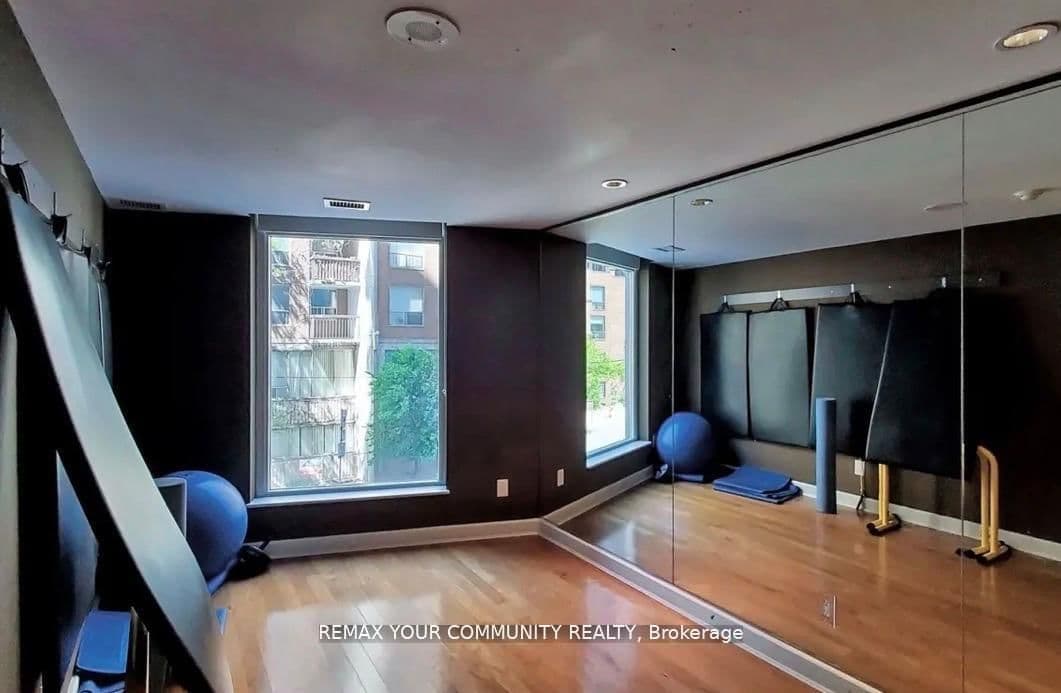 8 Scollard Street, Unit 606 thumbnail 27