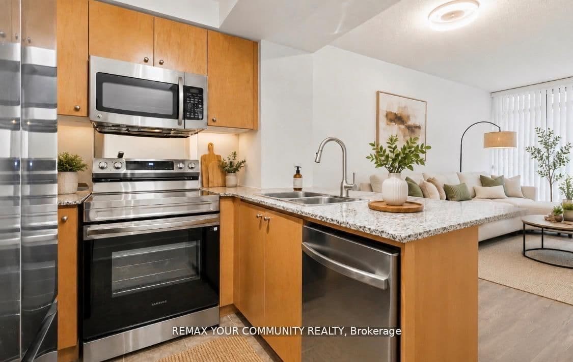 8 Scollard Street, Unit 606 thumbnail 5