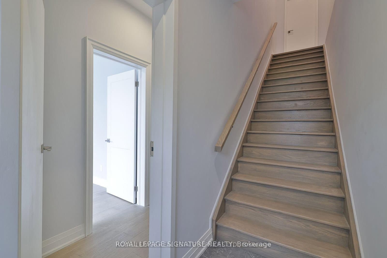 60 Belvidere Avenue, Unit Main thumbnail 2