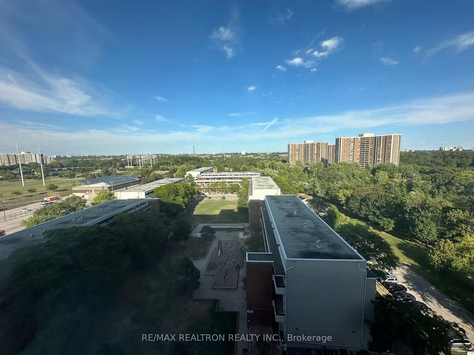 100 Leeward Glenway, Unit 1401 thumbnail 15