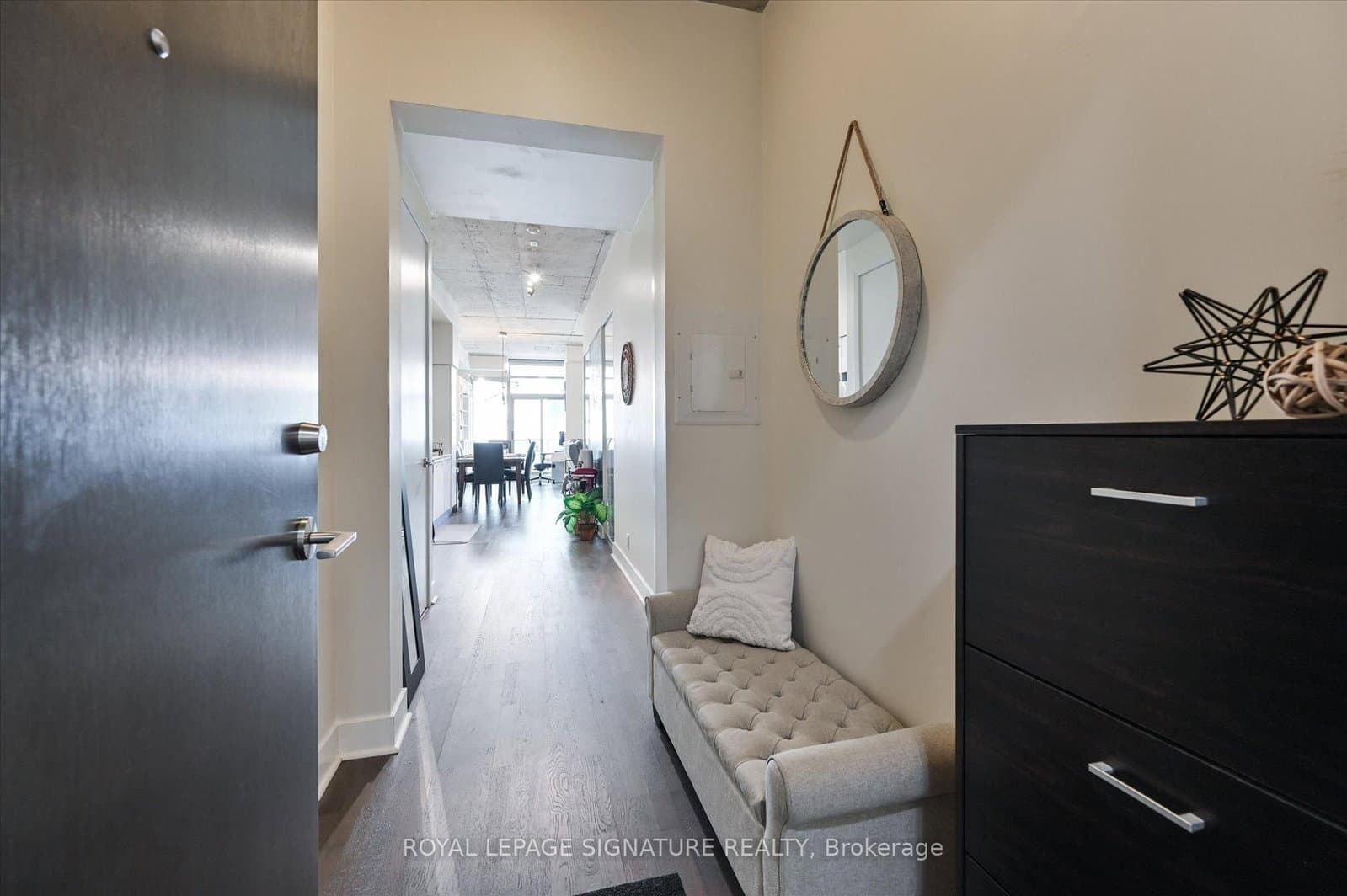 399 Adelaide Street W, Unit 420 thumbnail 4