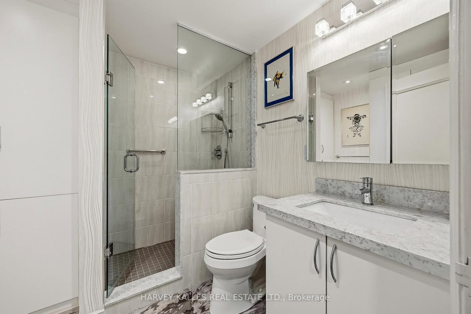 3800 Yonge Street, Unit PH16 thumbnail 25