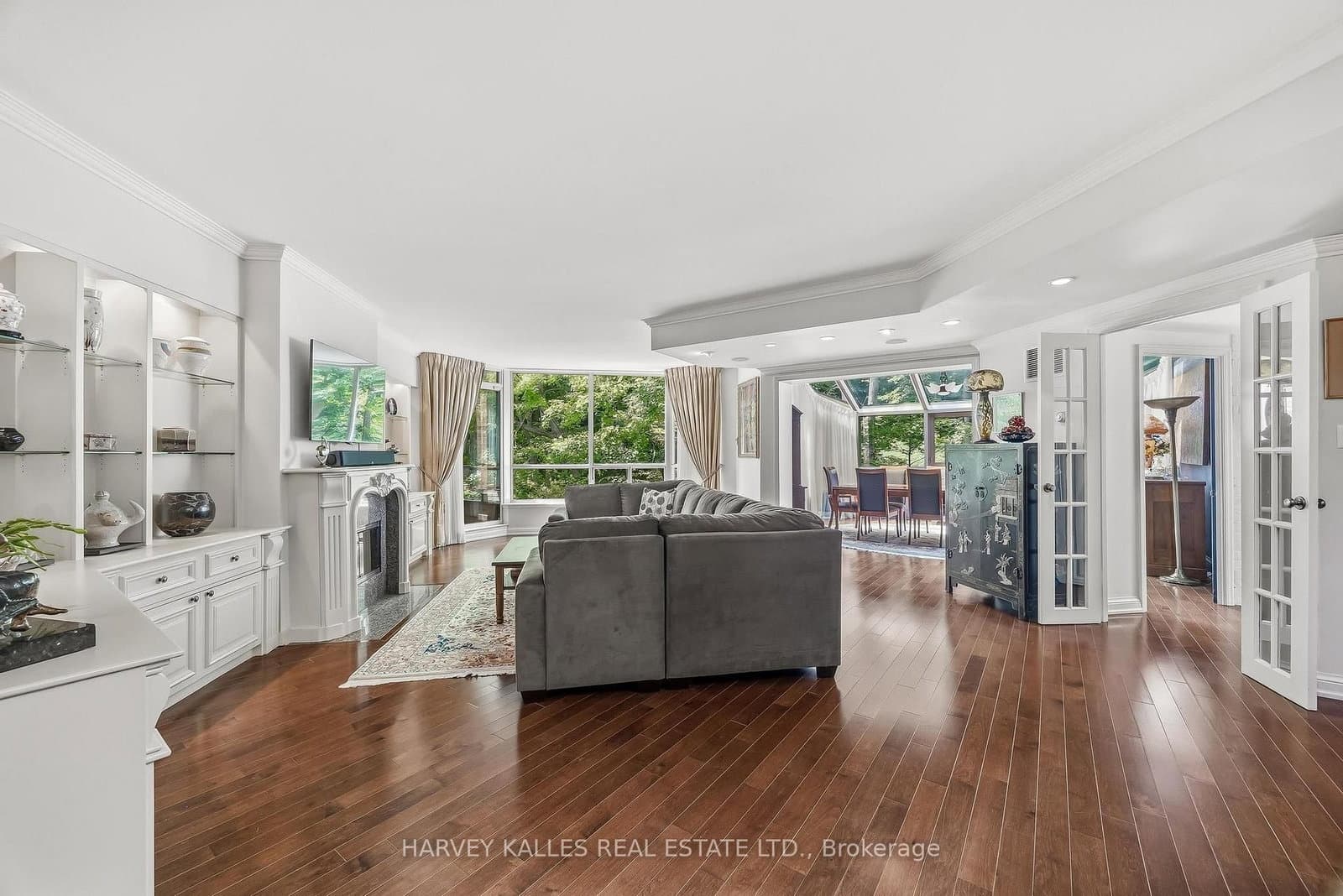 3800 Yonge Street, Unit PH16 thumbnail 5