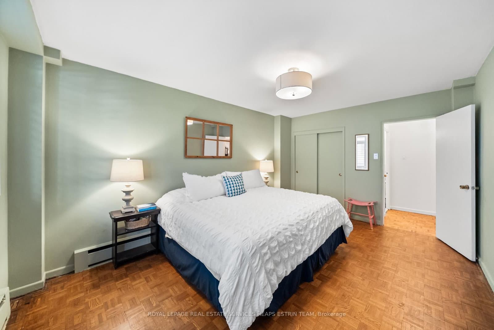 581 Avenue Road, Unit 204 thumbnail 11