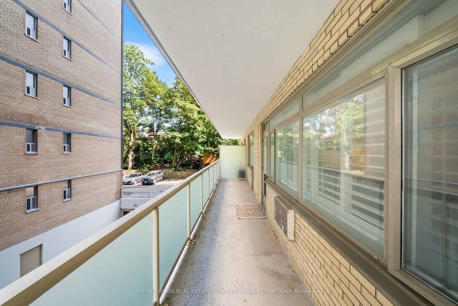 581 Avenue Road, Unit 204 thumbnail 14