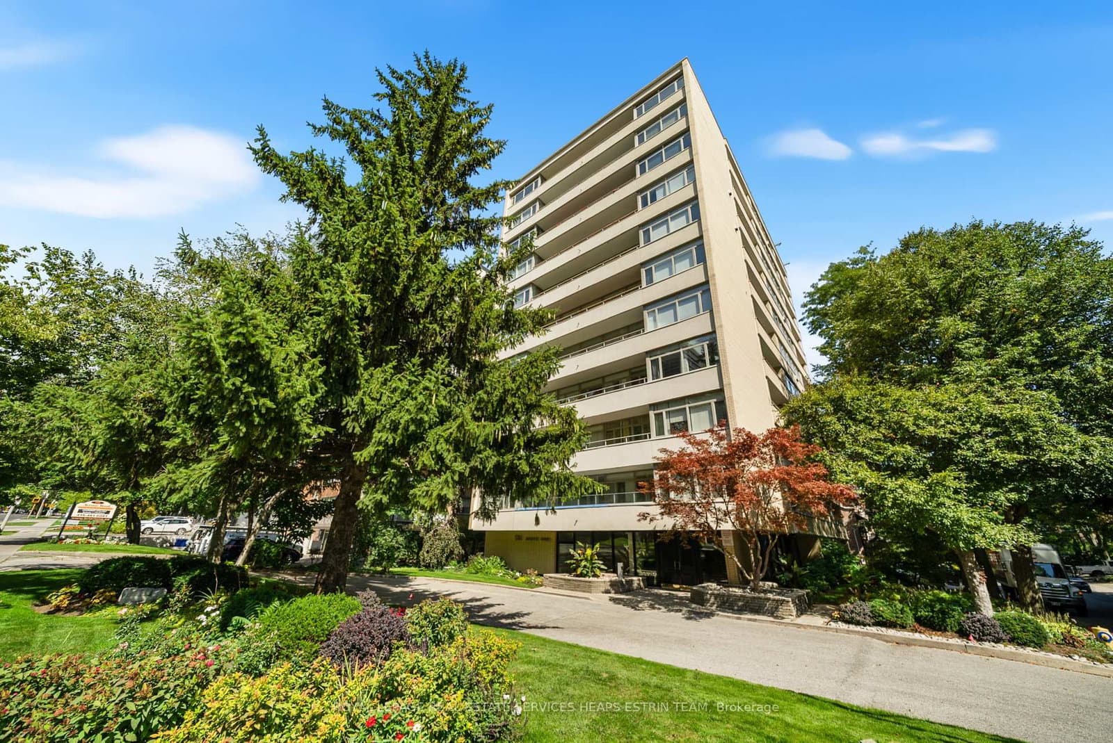 581 Avenue Road, Unit 204 thumbnail 20