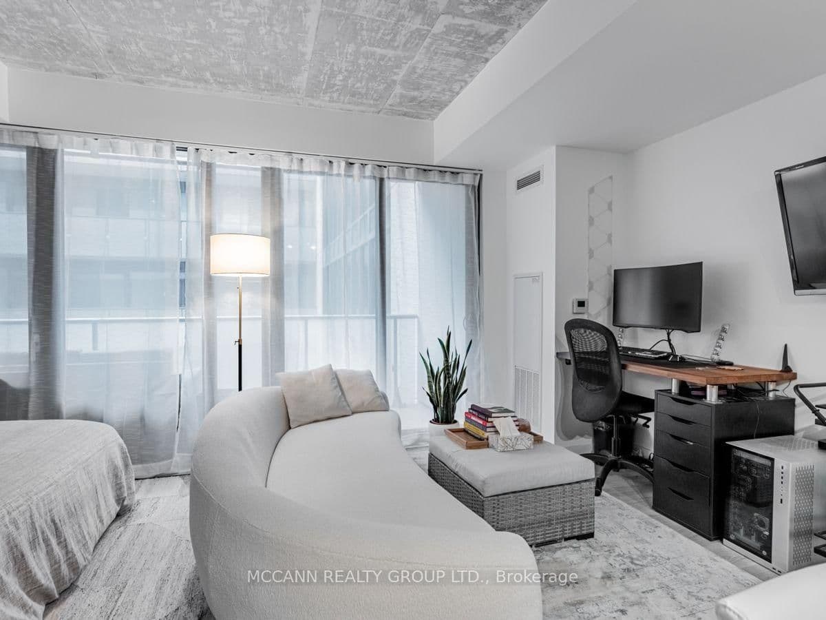 161 Roehampton Avenue, Unit 332 thumbnail 11