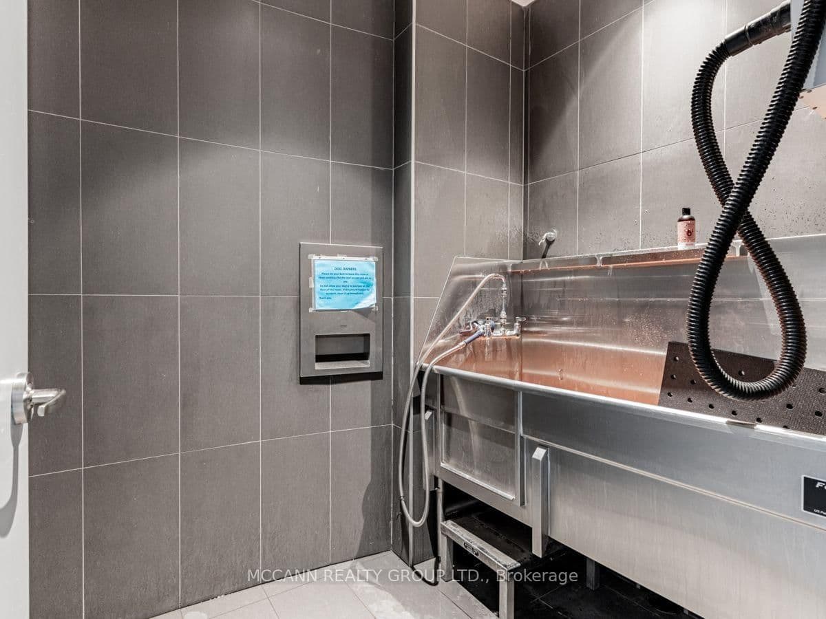 161 Roehampton Avenue, Unit 332 thumbnail 20