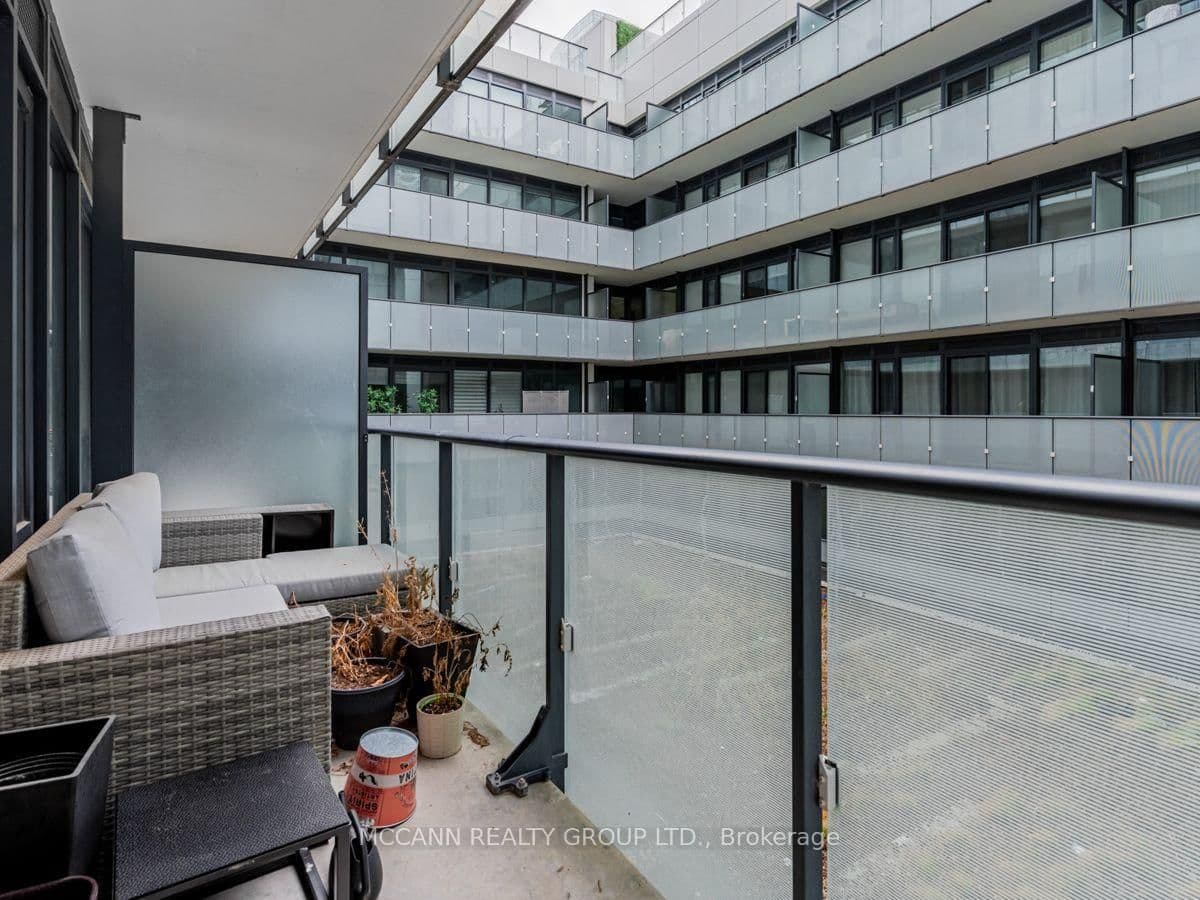 161 Roehampton Avenue, Unit 332 thumbnail 22