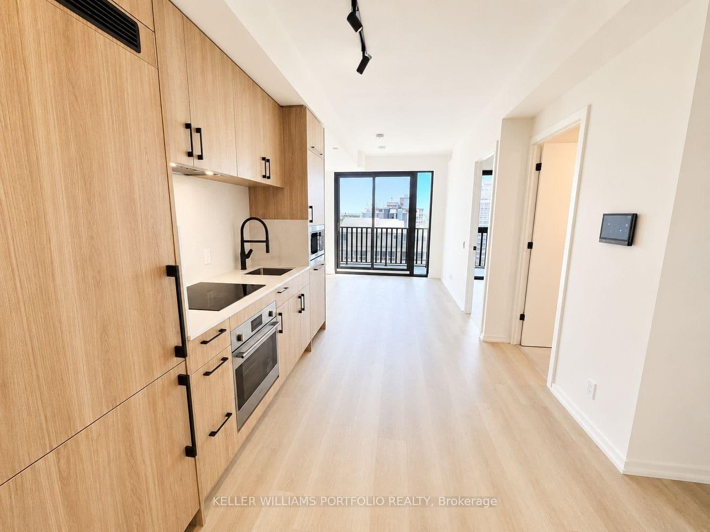 109 Erskine Avenue, Unit 1106 thumbnail 3