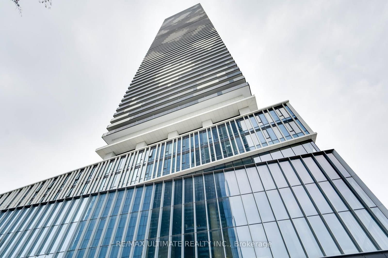 138 Downes Street, Unit 5908 thumbnail 2