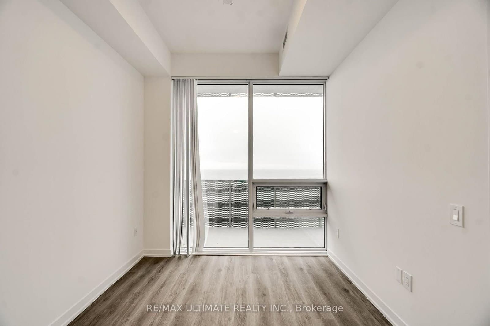 138 Downes Street, Unit 5908 thumbnail 21
