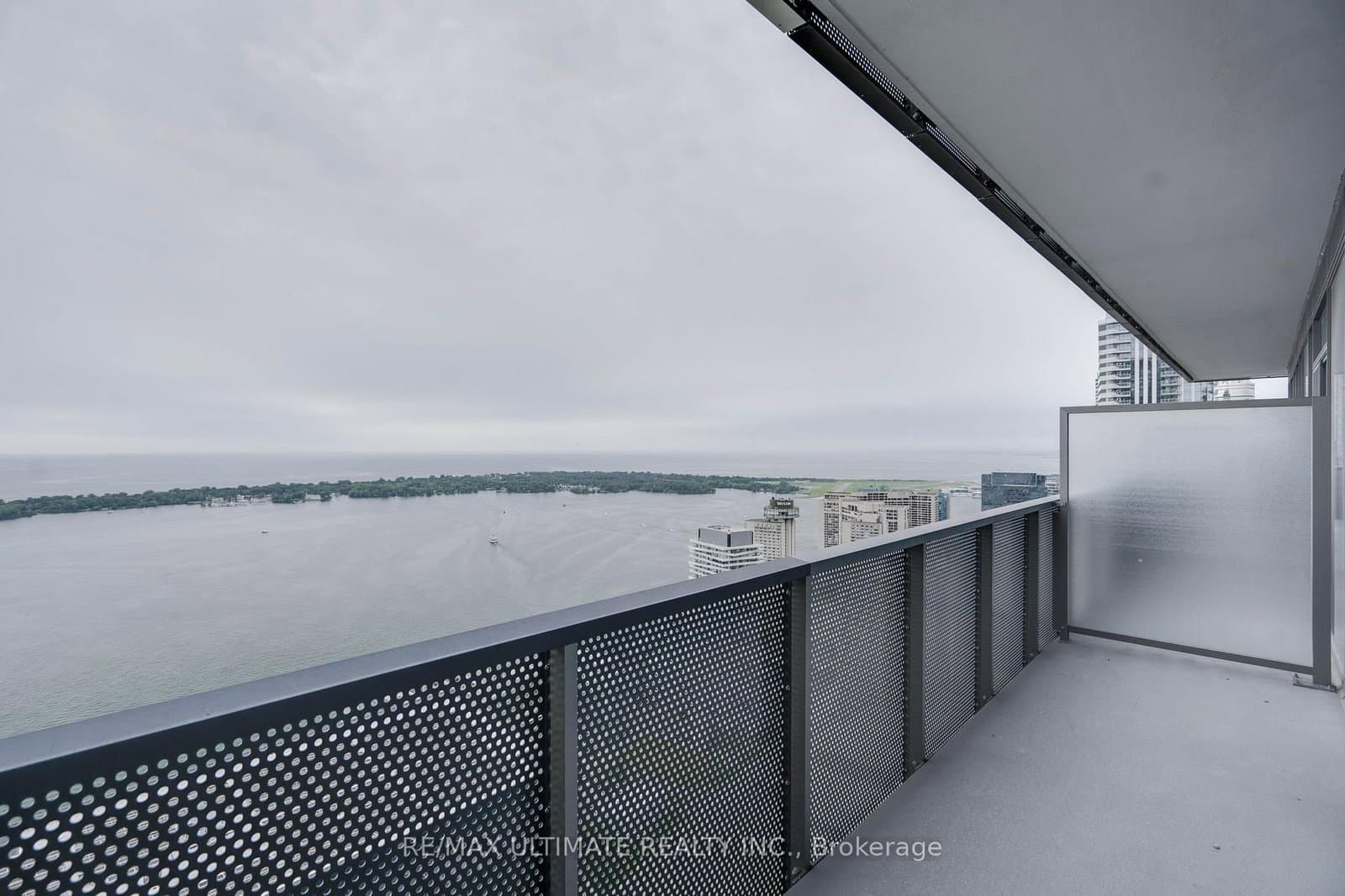 138 Downes Street, Unit 5908 thumbnail 29