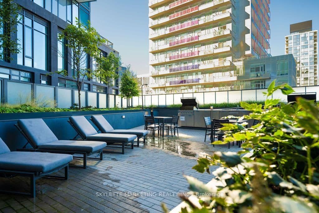 50 Power Street, Unit 425 thumbnail 20