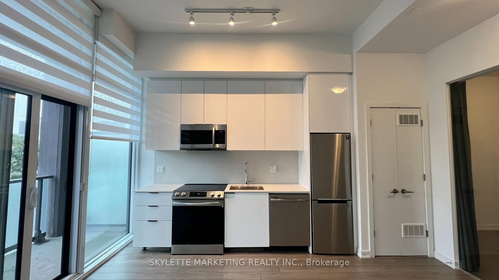 50 Power Street, Unit 425 thumbnail 6