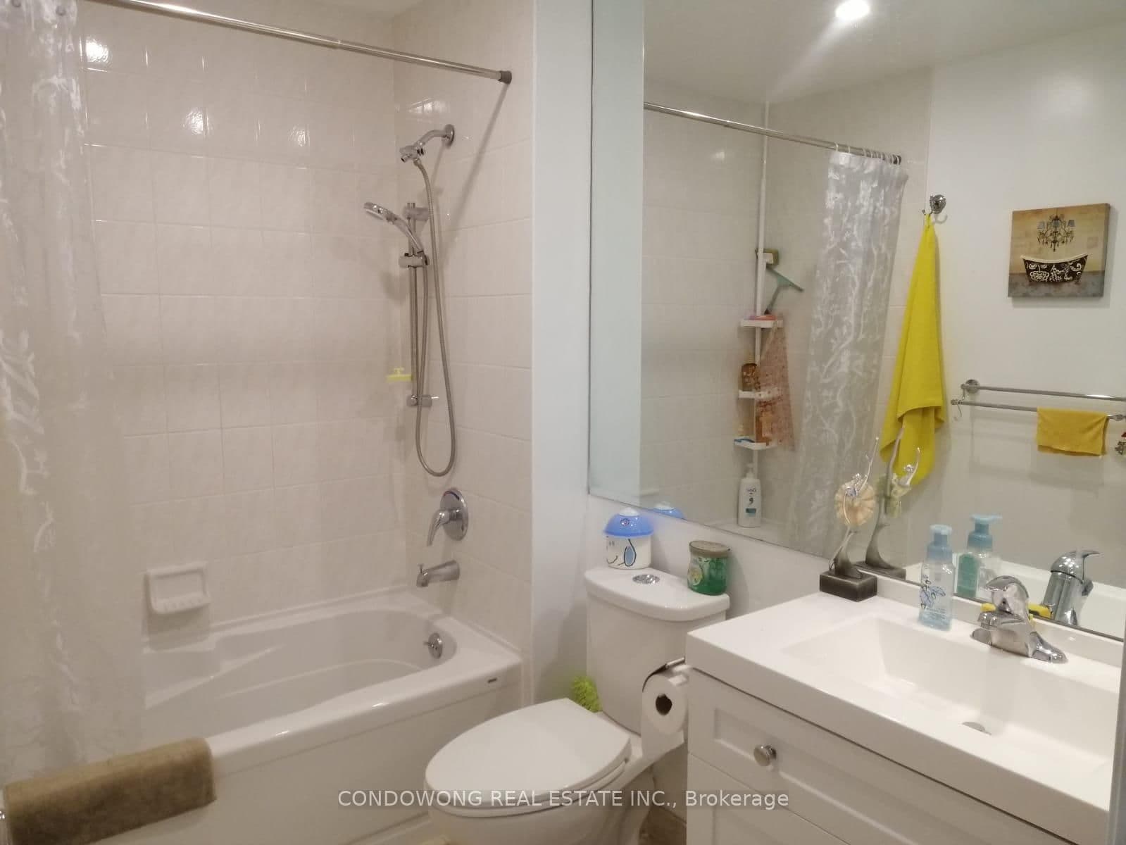 168 Simcoe Street, Unit 1118 thumbnail 3