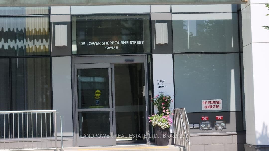 135 Lower Sherbourne Street, Unit 1853 thumbnail 2