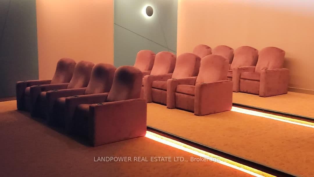 135 Lower Sherbourne Street, Unit 1853 thumbnail 32