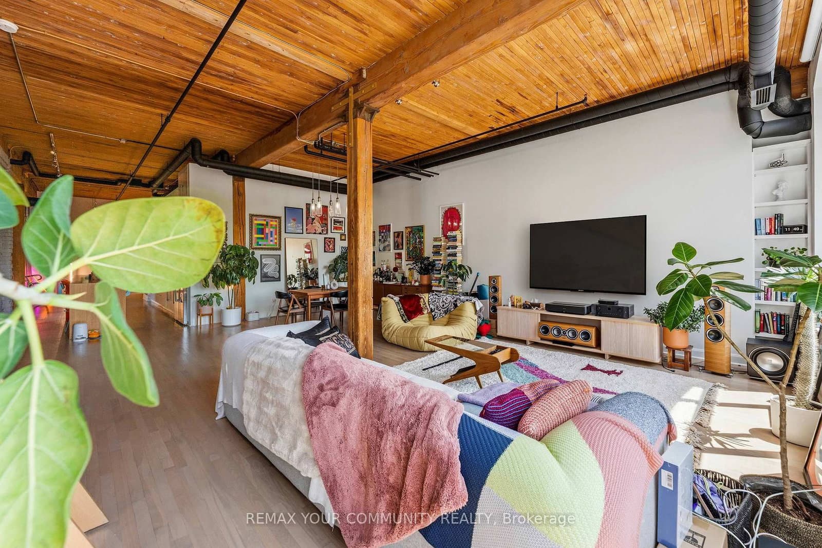 993 Queen Street W, Unit 301 thumbnail 26
