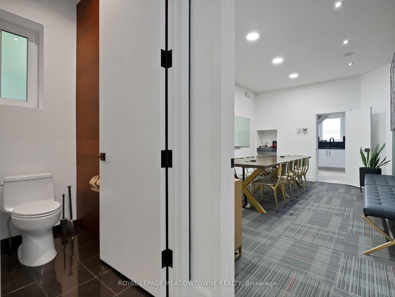 544 Richmond Street W thumbnail 7