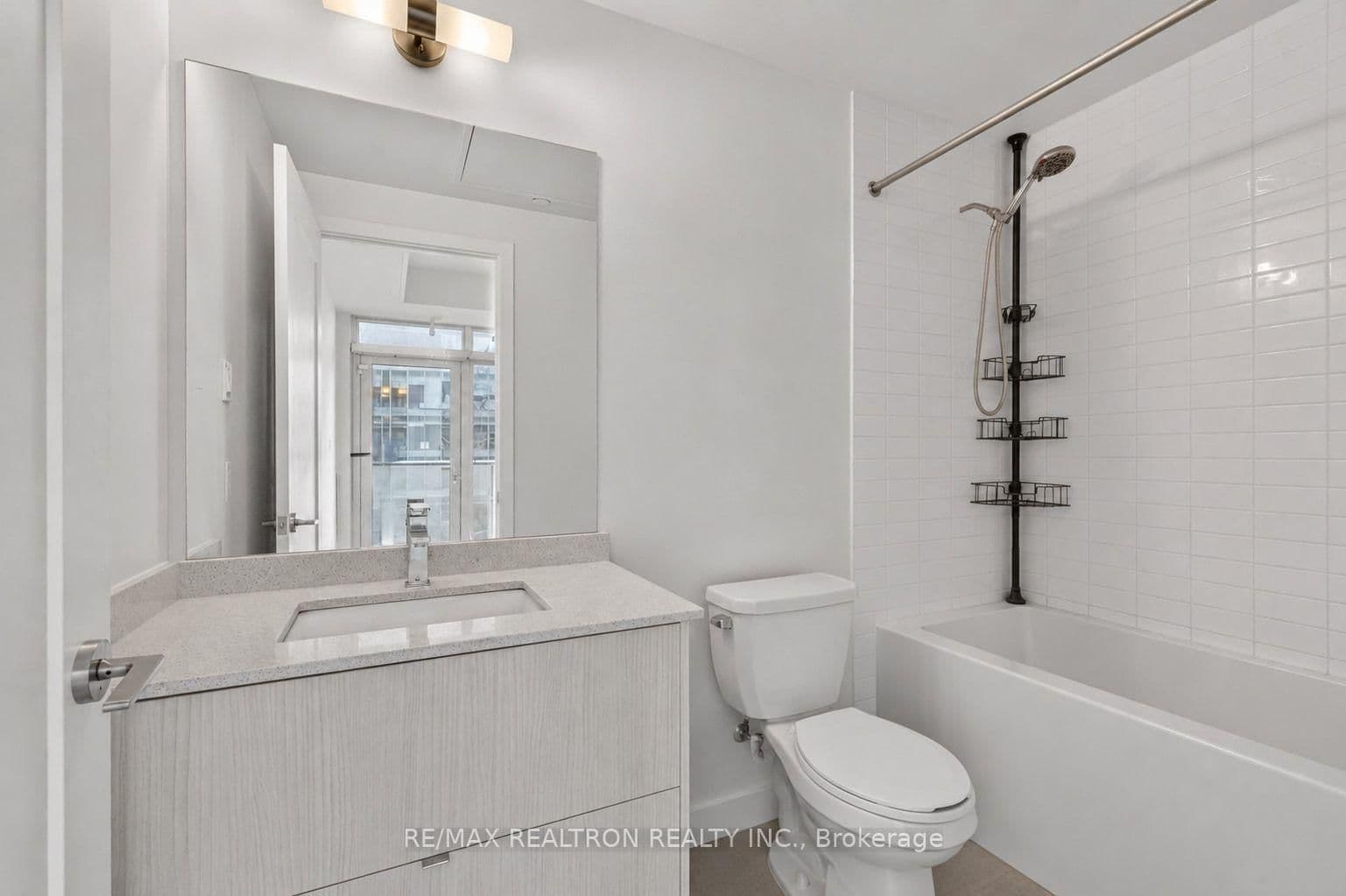 330 Richmond Street W, Unit 2203 thumbnail 14