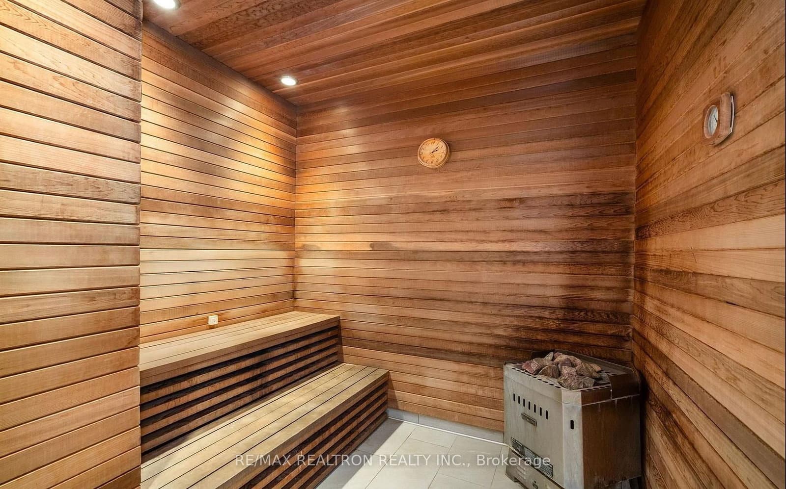 330 Richmond Street W, Unit 2203 thumbnail 26