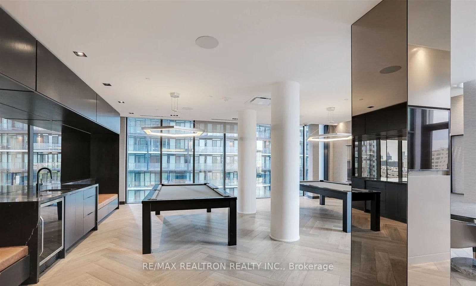 330 Richmond Street W, Unit 2203 thumbnail 27