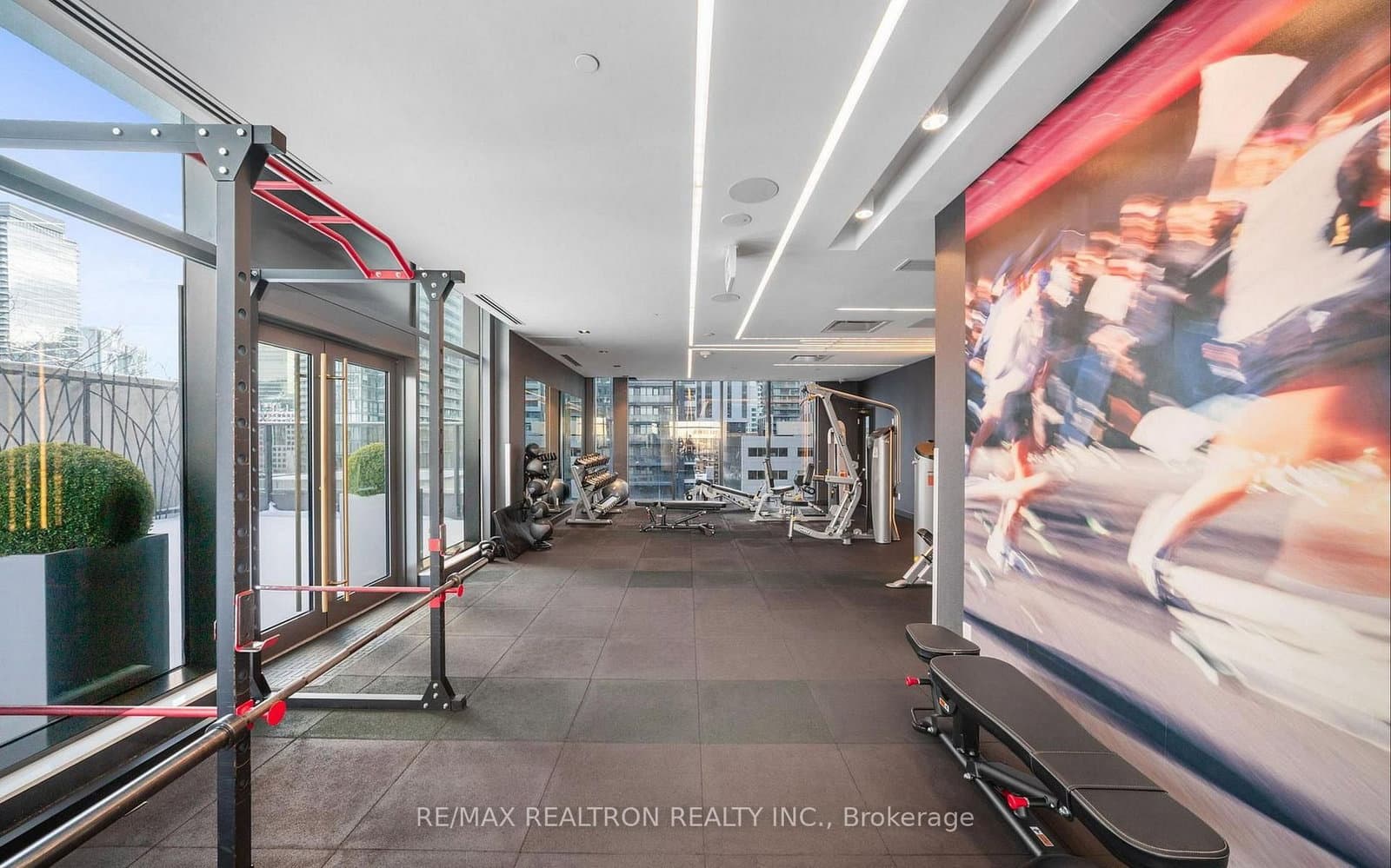 330 Richmond Street W, Unit 2203 thumbnail 30