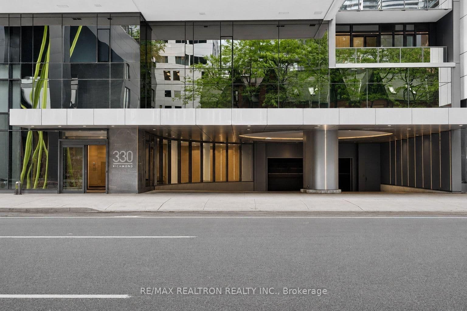 330 Richmond Street W, Unit 2203 thumbnail 38