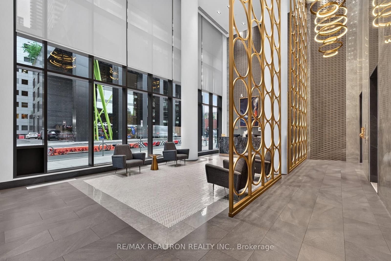 330 Richmond Street W, Unit 2203 thumbnail 39