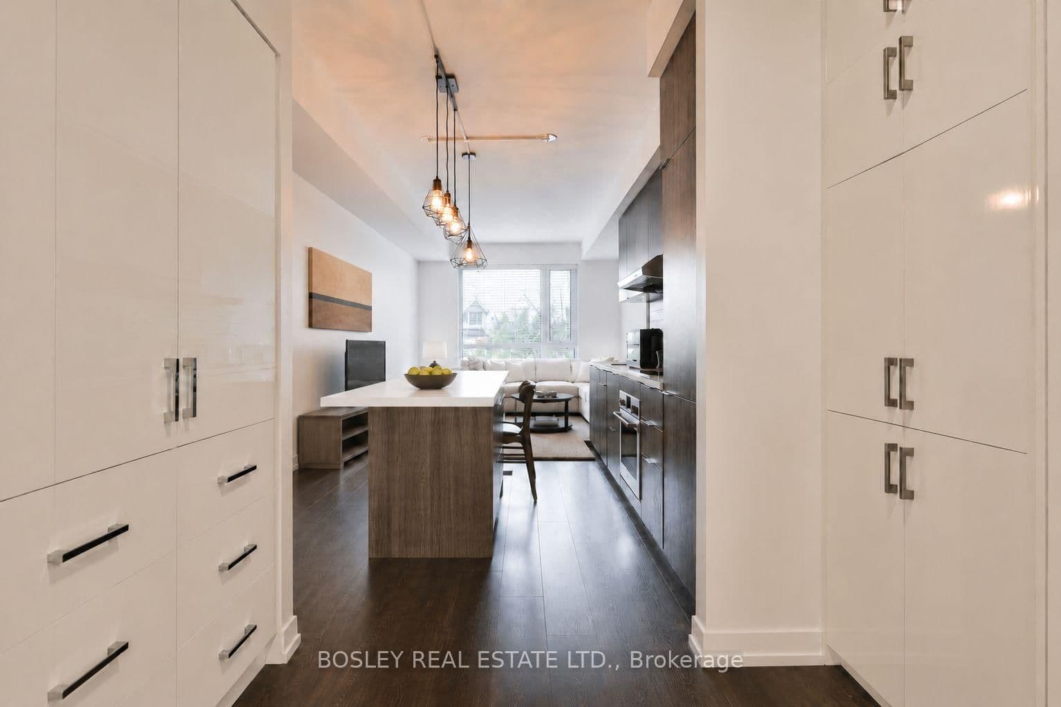 223 St Clair Avenue, Unit 209 thumbnail 6