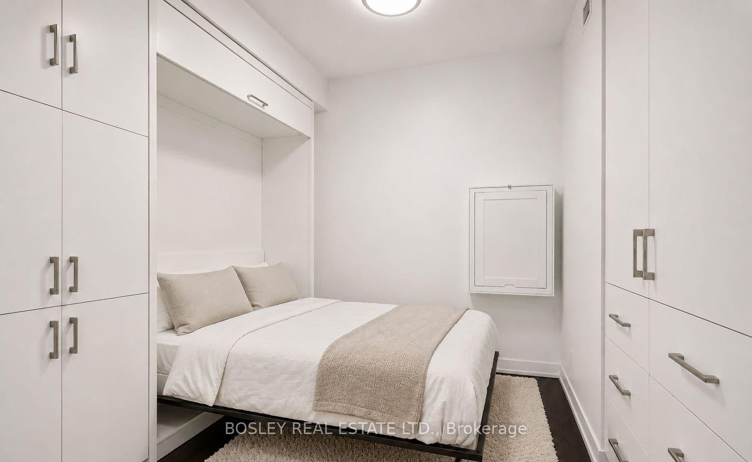 223 St Clair Avenue, Unit 209 thumbnail 9