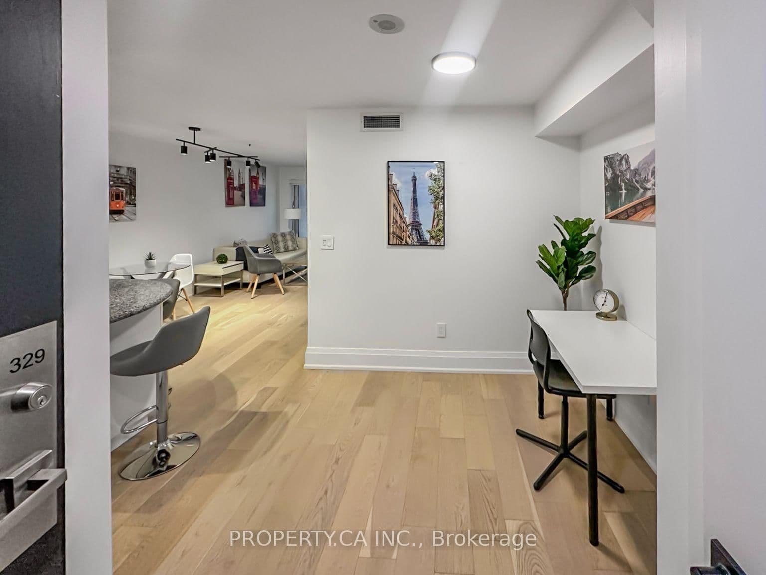 250 Wellington Street, Unit 329 thumbnail 5