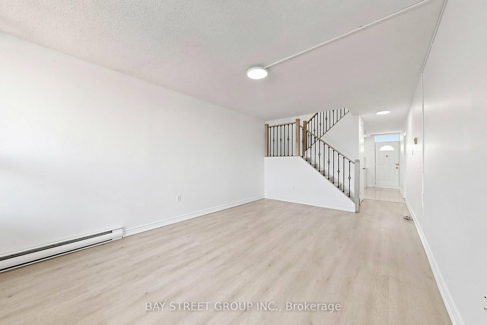 55 Sunny Glenway, Unit 302 thumbnail 14