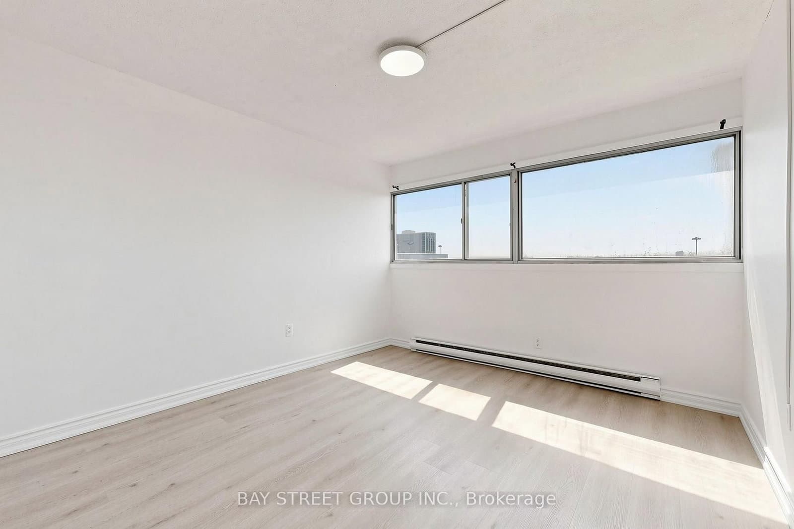 55 Sunny Glenway, Unit 302 thumbnail 23