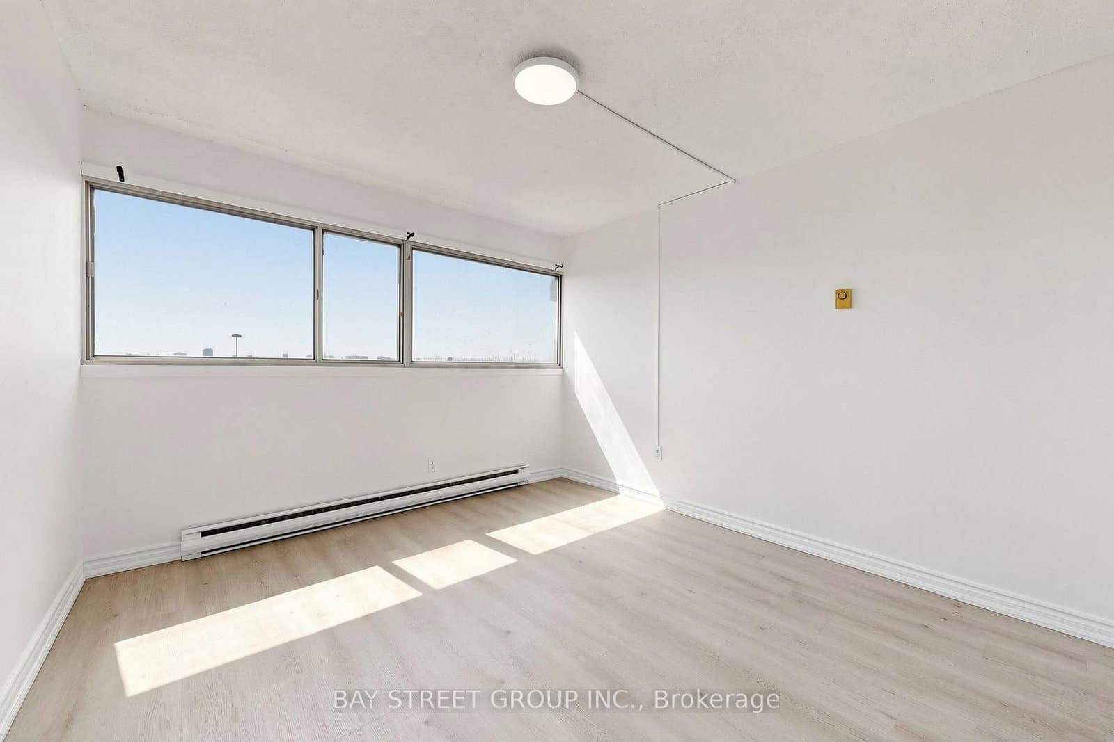 55 Sunny Glenway, Unit 302 thumbnail 24