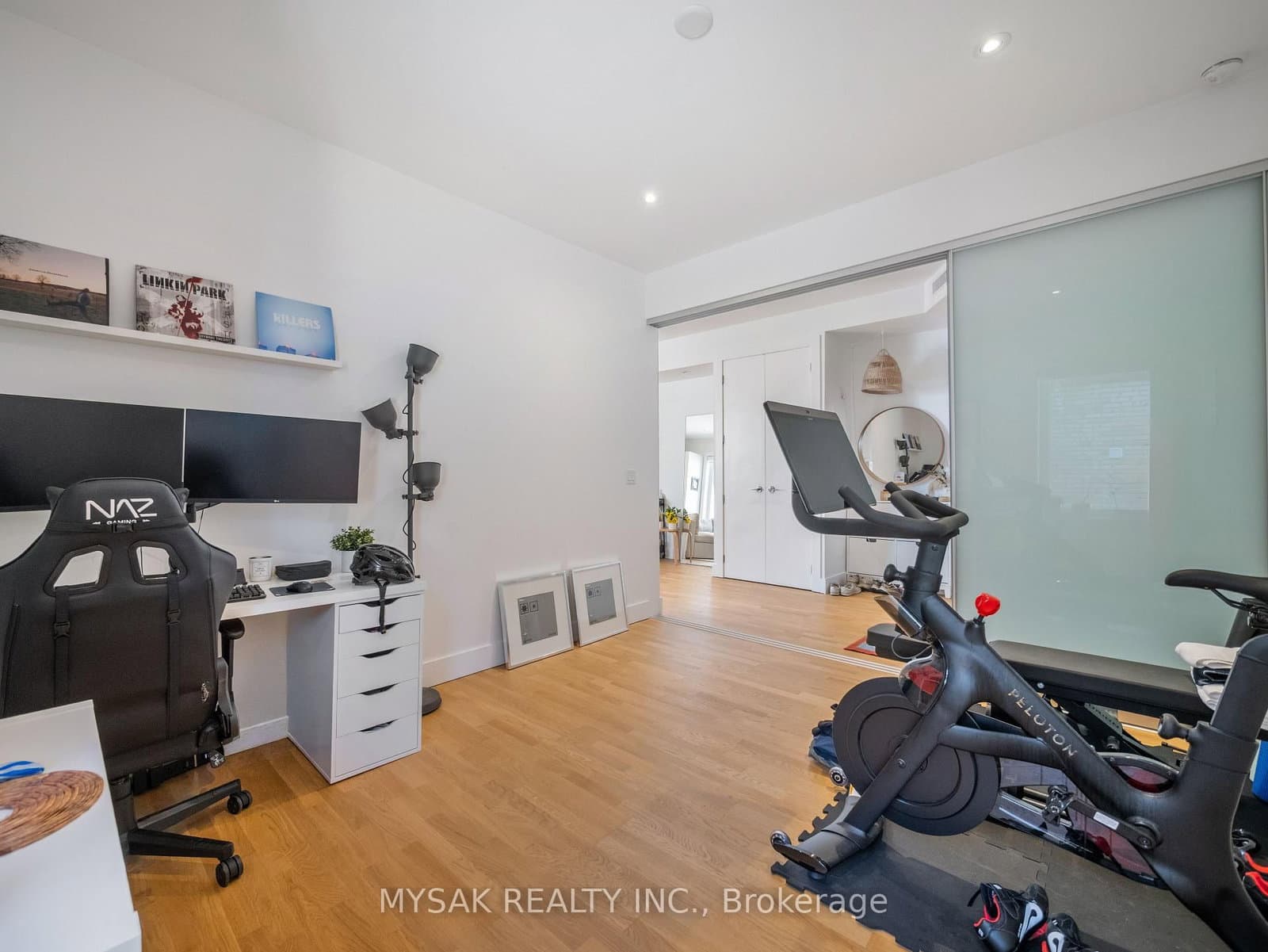 427 Crawford Street thumbnail 10