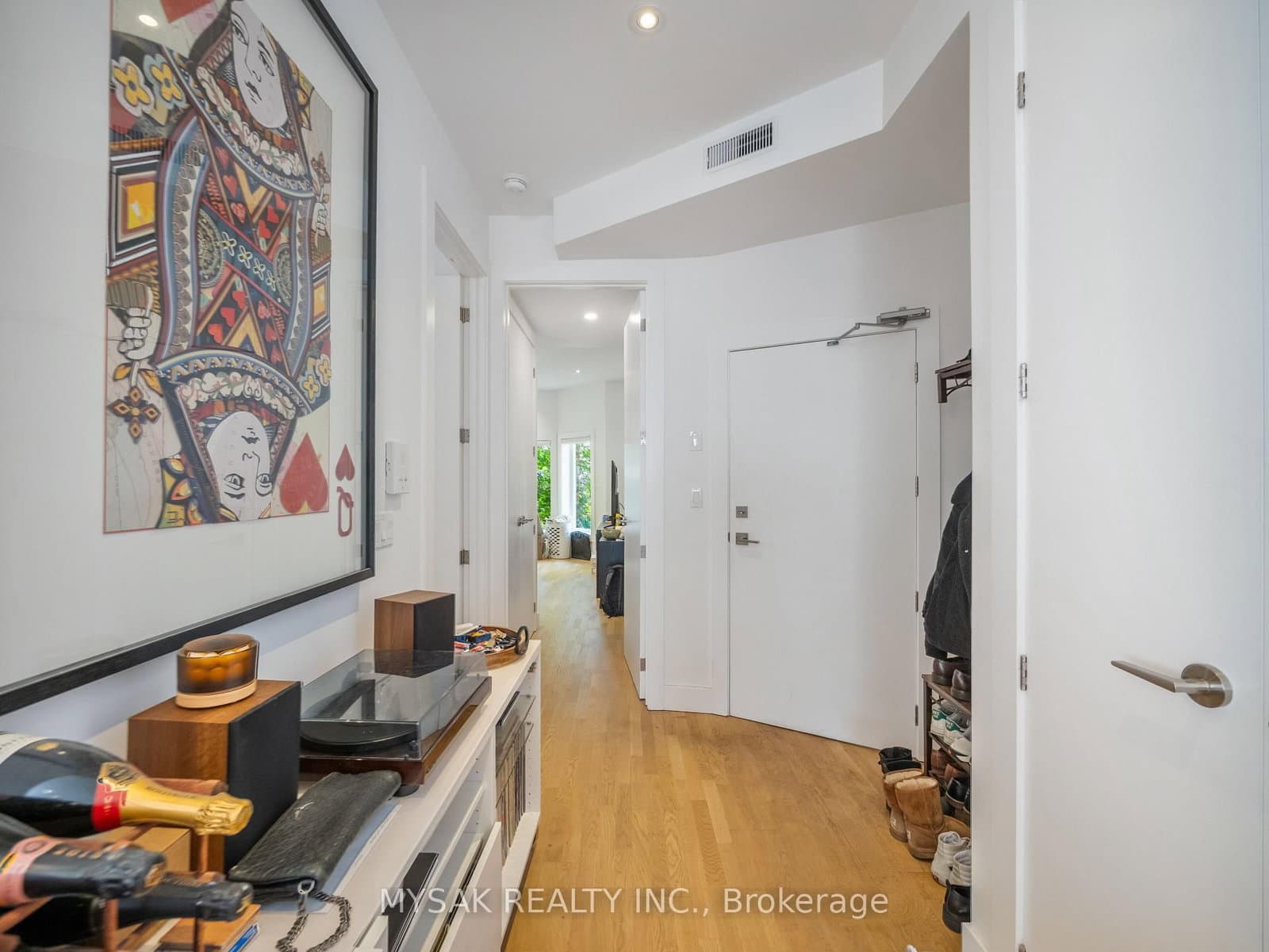 427 Crawford Street thumbnail 14