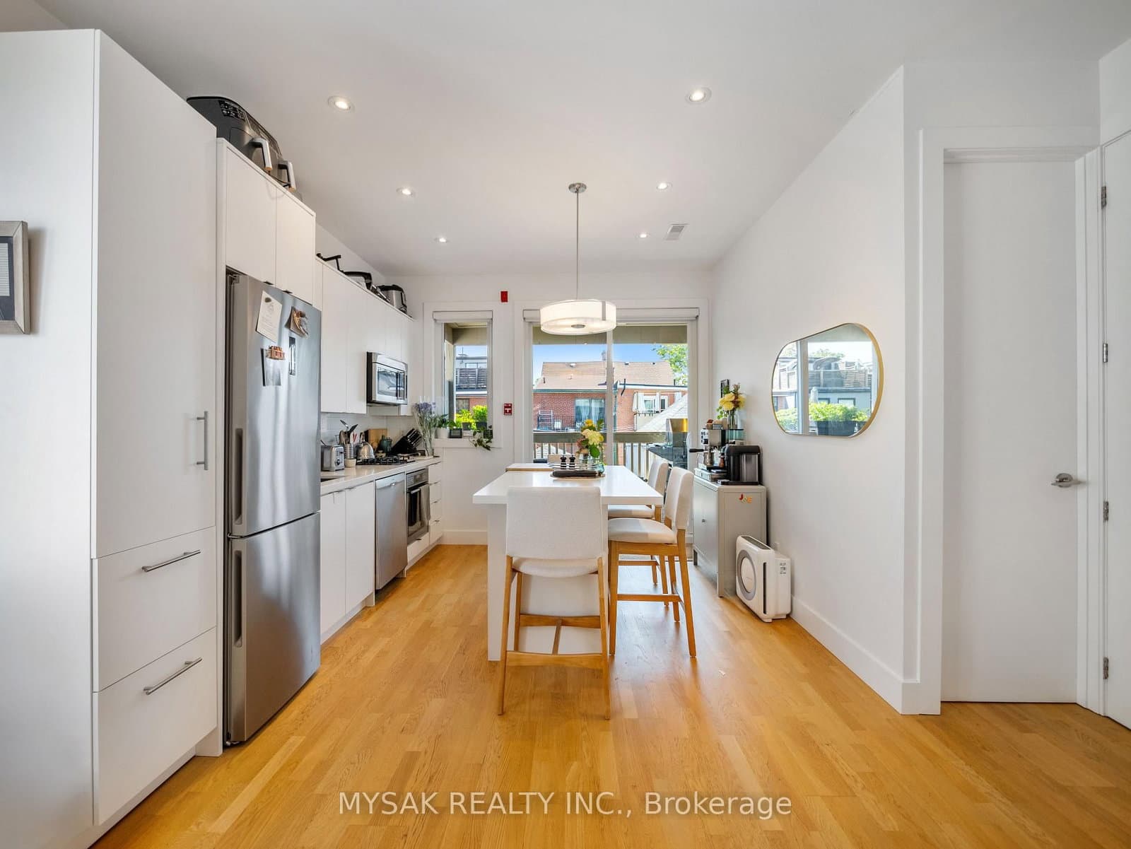427 Crawford Street thumbnail 18
