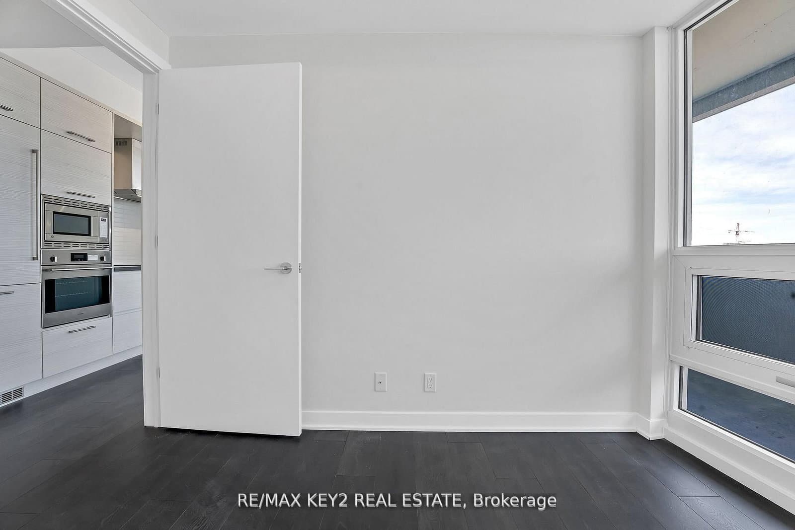 2221 Yonge Street, Unit 3402 thumbnail 15