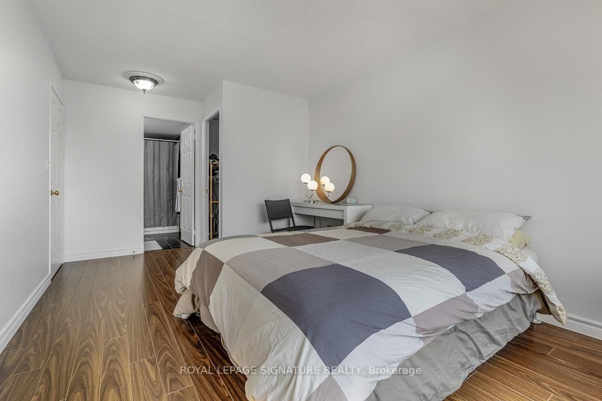 8 Pemberton Avenue, Unit UPH3 thumbnail 14