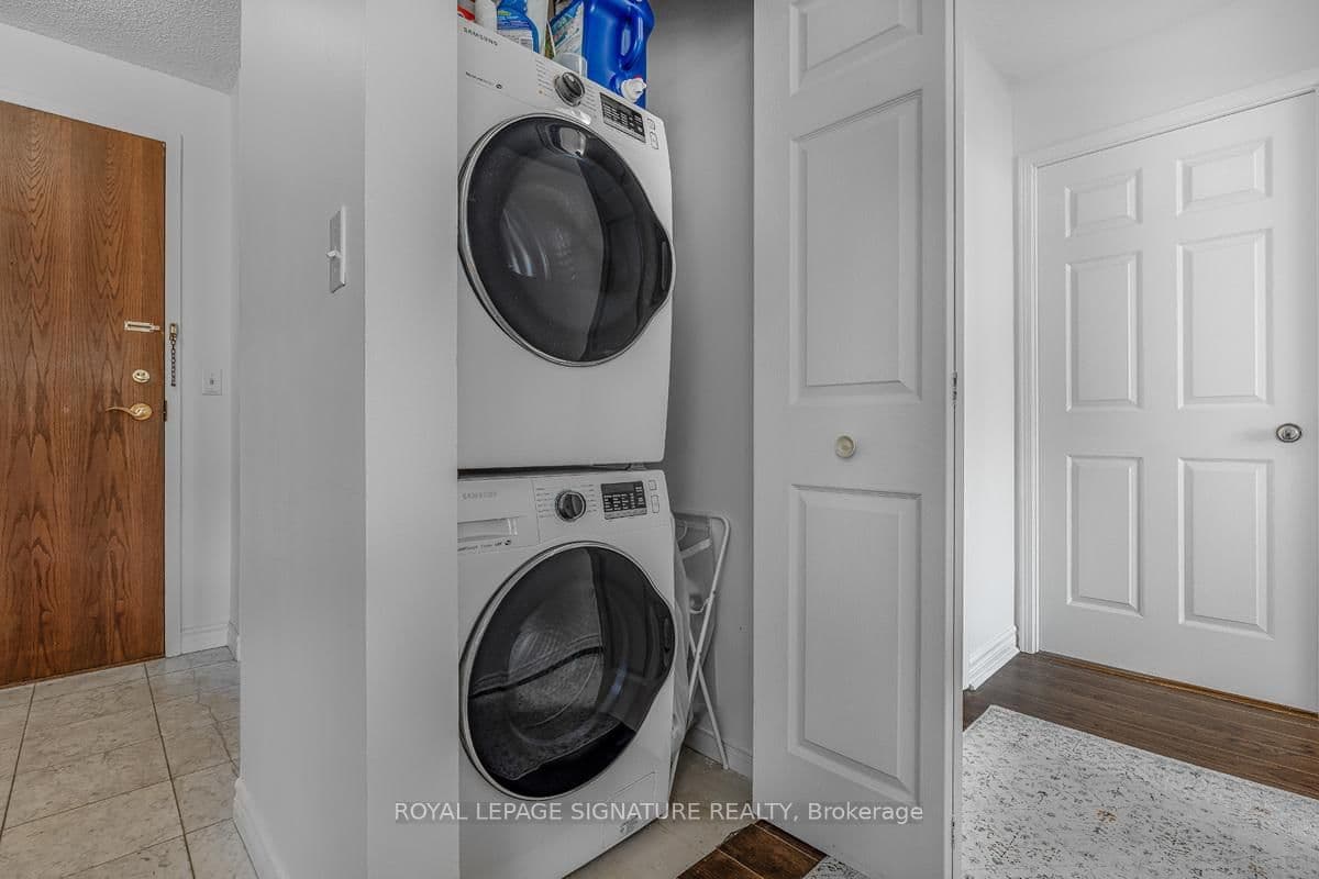 8 Pemberton Avenue, Unit UPH3 thumbnail 19