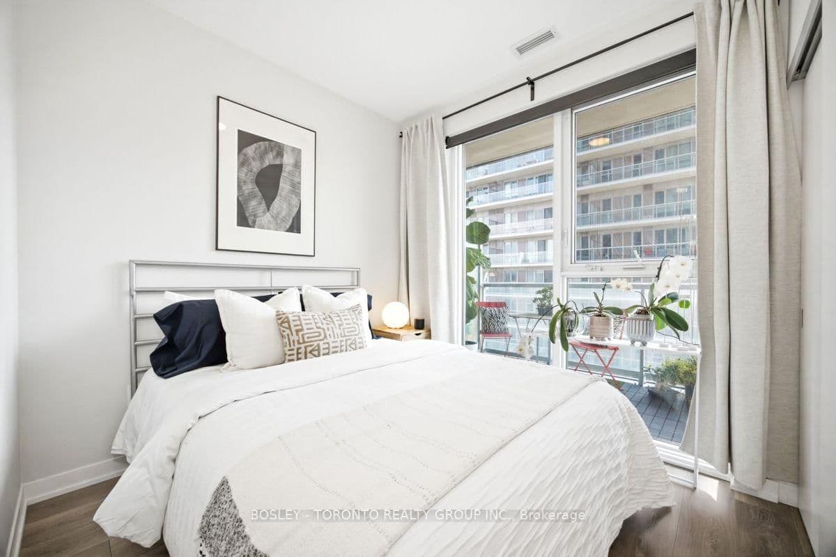 20 Richardson Street, Unit 2007 thumbnail 25